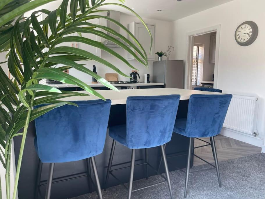 Perfect For Contractors With On Site Parking Villa Brierley Hill Eksteriør bilde