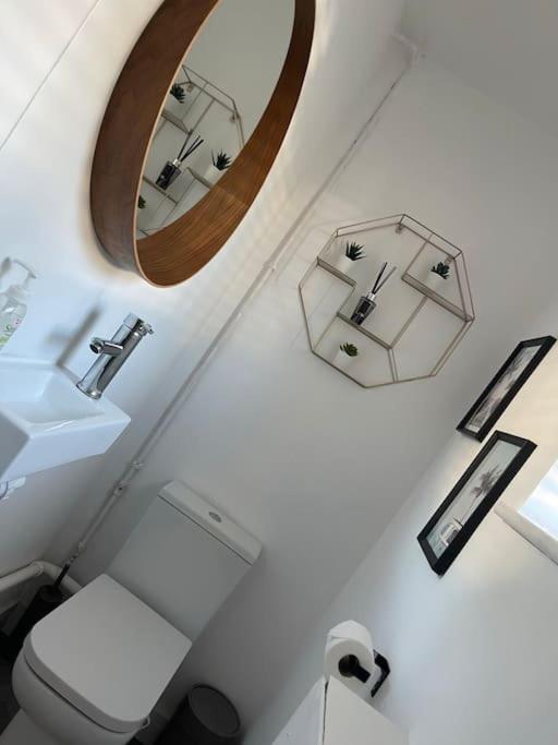 Perfect For Contractors With On Site Parking Villa Brierley Hill Eksteriør bilde